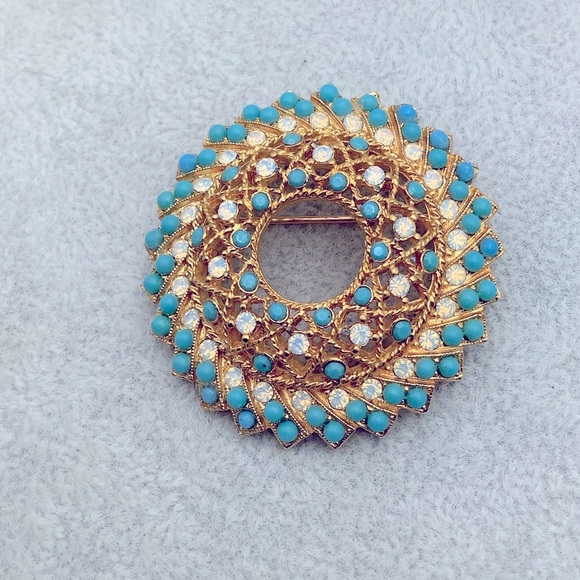 Vintage Sarah Coventry Aquarius Brooch - Picture 2 of 3